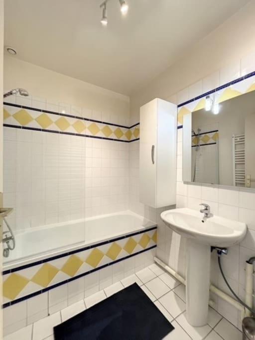 Appartement Au Coeur De Troyes Kültér fotó