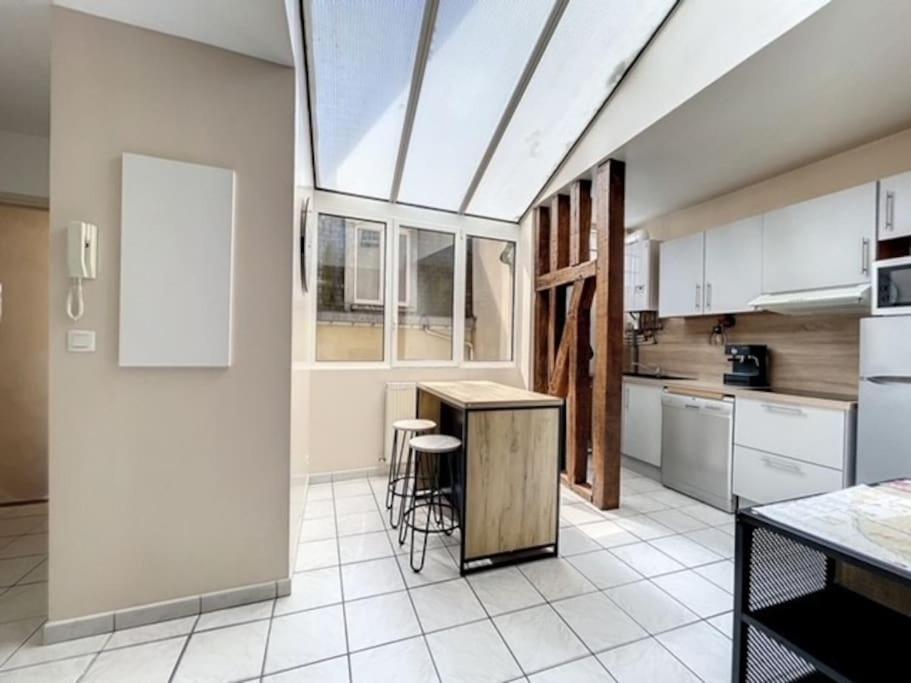 Appartement Au Coeur De Troyes Kültér fotó