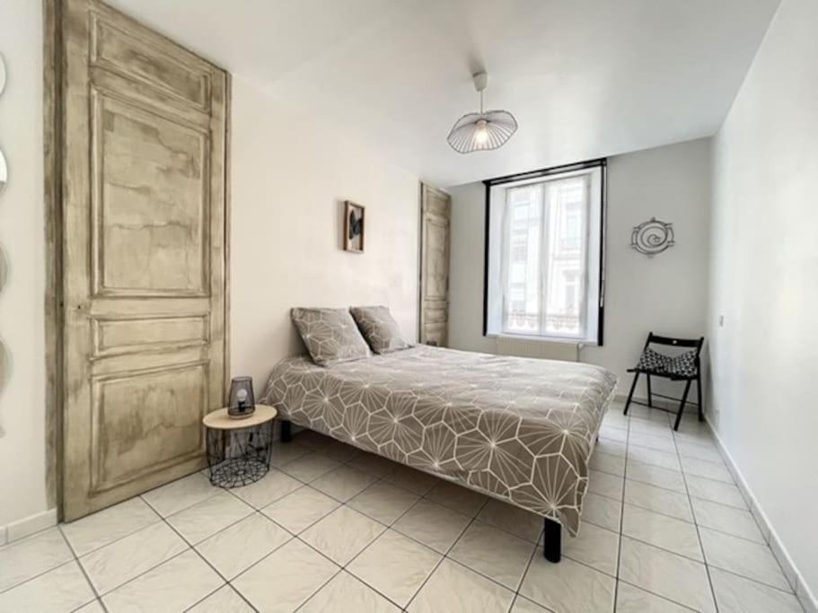 Appartement Au Coeur De Troyes Kültér fotó